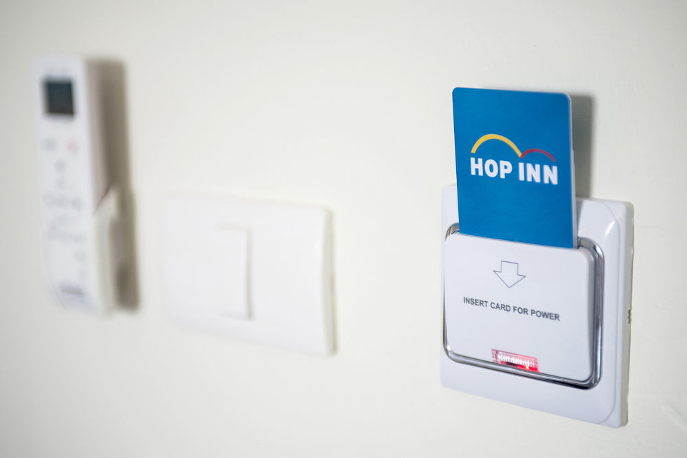 Hop Inn Пхитсанулок Экстерьер фото