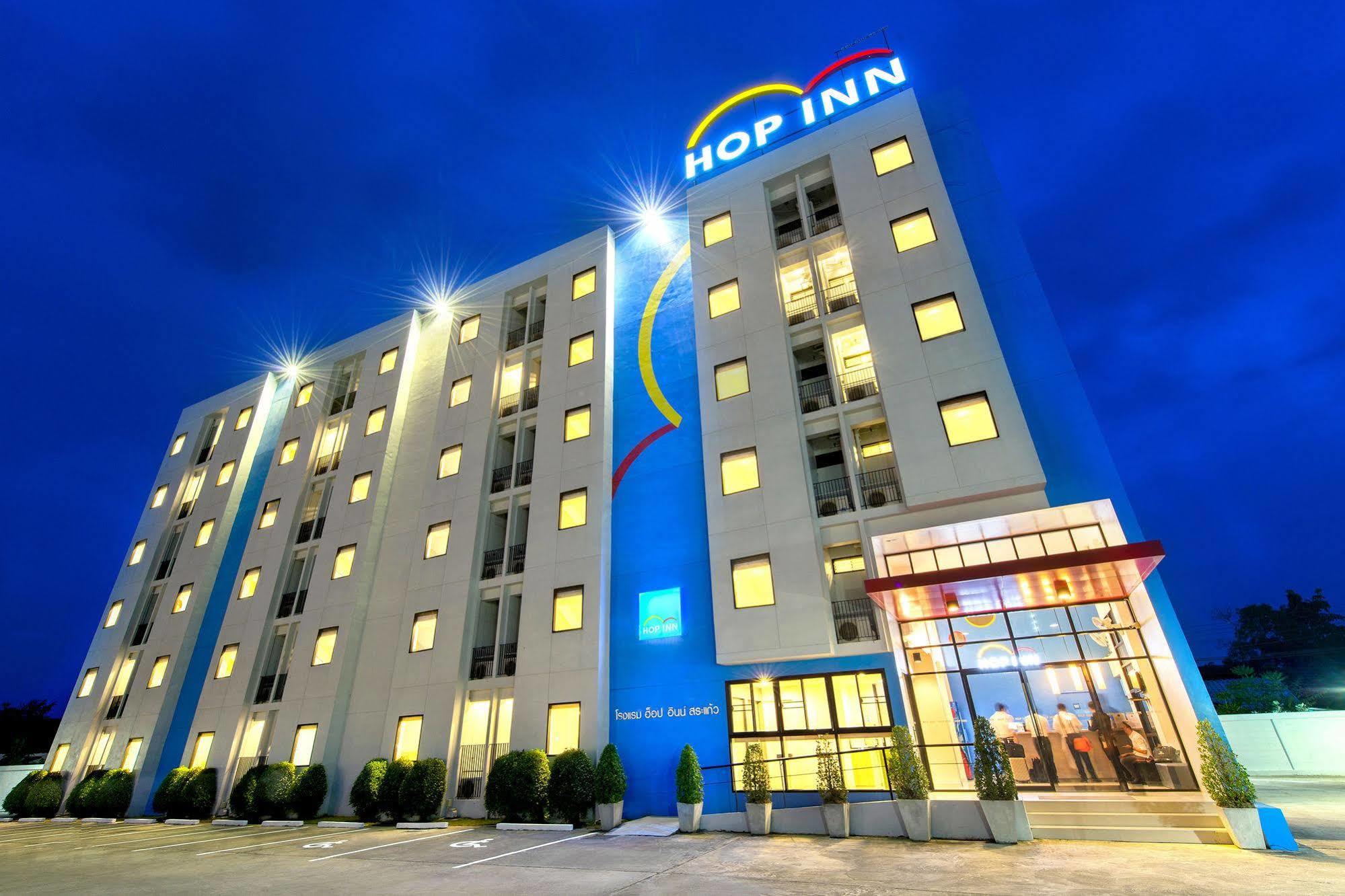 Hop Inn Пхитсанулок Экстерьер фото