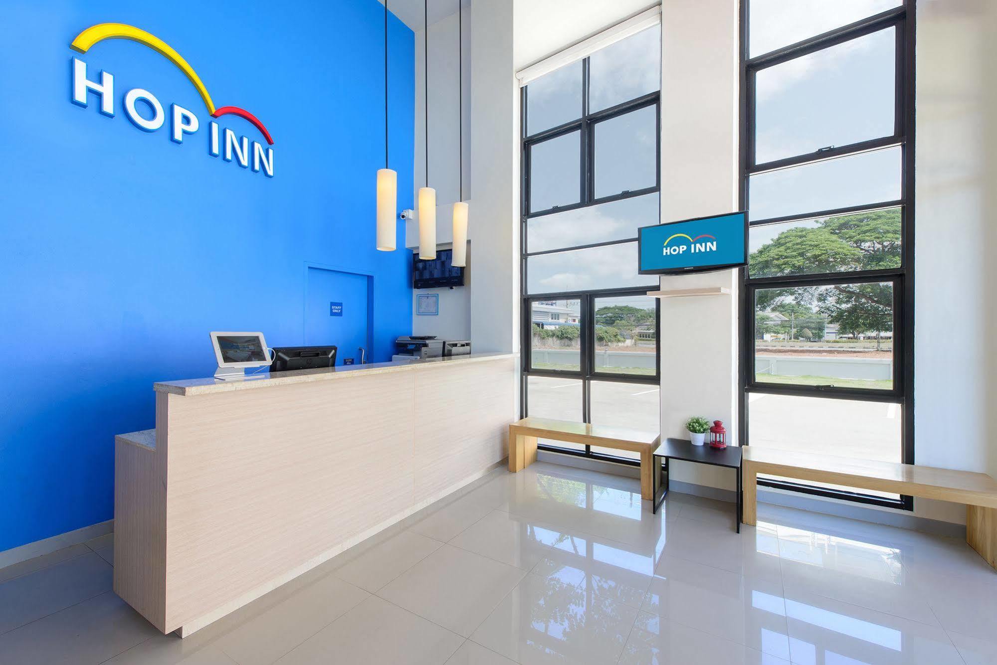 Hop Inn Пхитсанулок Экстерьер фото